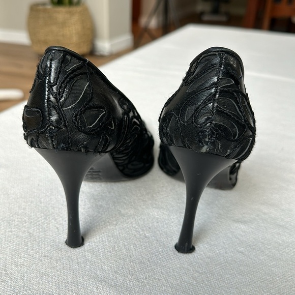 Arte made in Italy cut out leather design black stiletto pumps SZ 37 - Picture 2 of 11